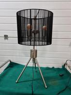 - tafellamp rvs driepoot, Ophalen of Verzenden, 'T Olde Gre-j, Info@toldegrej.nl, Endepoelstraat 20f Didam