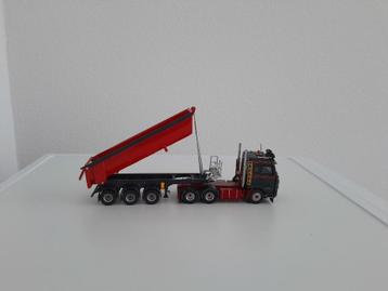 Scania streamline van J.S.J. Transport met kippertrailer . beschikbaar voor biedingen