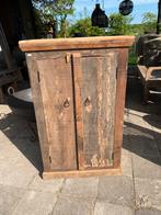 Stoere kast - meidenkast, Ophalen, Met deur(en), 100 tot 150 cm, Teakhout