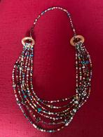 Kleurrijke kralenketting met houten accenten, Ophalen of Verzenden, Zo goed als nieuw, Overige kleuren, Overige materialen