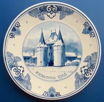 Kerstmis 1965 Porceleyne Fles 18cm (5) Toegangspoort Kampen beschikbaar voor biedingen