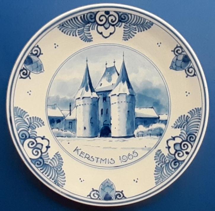 Kerstmis 1965 Porceleyne Fles 18cm (5) Toegangspoort Kampen, Antiek en Kunst, Antiek | Wandborden en Tegels, Verzenden