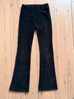 Zwarte velvet flared legging, ribfluweel WE Fashion, Broek, Meisje, Ophalen of Verzenden, Zo goed als nieuw