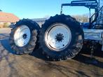 620/70R42 banden met 18x42 velgen 10gaats grote ZF steek, Ophalen
