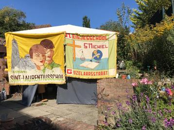 Origineel Vaandel Vlag Antwerpen Sint Laurentiusschool  beschikbaar voor biedingen