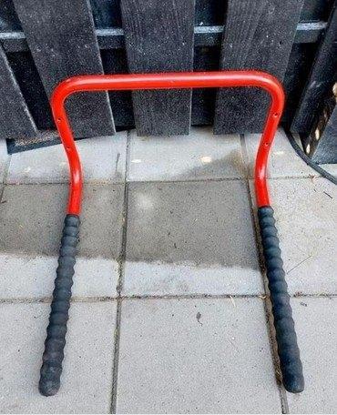 Fiets muurdrager Decathlon - rood/zwart, Fietsen en Brommers, Fietsaccessoires | Fietsenrekken, Gebruikt, Ophalen of Verzenden