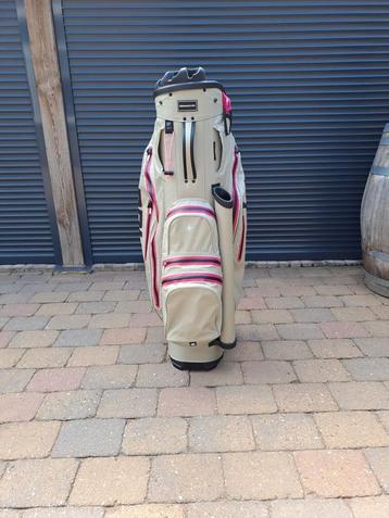 Bennington Golfbag  beschikbaar voor biedingen