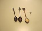 3 verzilverde theelepeltjes en speldje, Ophalen of Verzenden, Gebruikt, Zilver, Los bestek