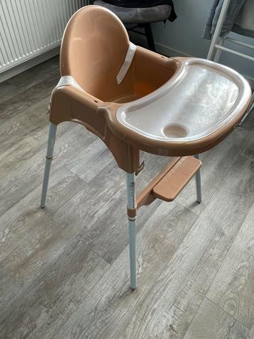 Kinderstoel beschikbaar voor biedingen