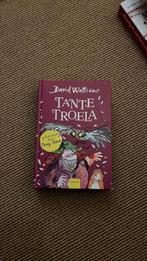 David Walliams - Tante Troela, Boeken, Ophalen of Verzenden, Zo goed als nieuw, David Walliams