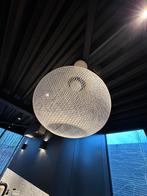 Moooi Non Random / E27 LED hanglamp 48cm lamp wit € 225,-, Huis en Inrichting, Ophalen, Zo goed als nieuw, Metaal, High-end Lighting