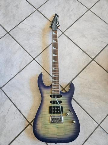 Leuke elektrische gitaar.  beschikbaar voor biedingen
