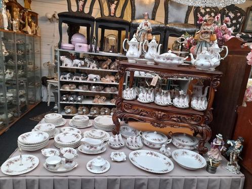 Veel royal albert servies lavender rose alles is los te koop, Antiek en Kunst, Antiek | Servies compleet, Ophalen of Verzenden