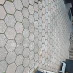 Honingraat klinkers, Tuin en Terras, Ophalen, Gebruikt, Beton, Klinkers