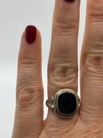 Z620 Prachtige zilveren ring met onyx maat 17,5, Sieraden, Tassen en Uiterlijk, Antieke sieraden, Ophalen of Verzenden, Zilver