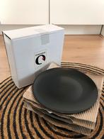 Vtwonen 36-delig servies mat zwart nieuw in doos, Huis en Inrichting, Keuken | Servies, Ophalen, Nieuw, Effen, Aardewerk