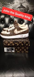 Abloh’s Louis Vuitton x Nike Air Force 1 maat 41 op voorraad, Nieuw, Louis Vuitton, Ophalen of Verzenden, Sneakers of Gympen