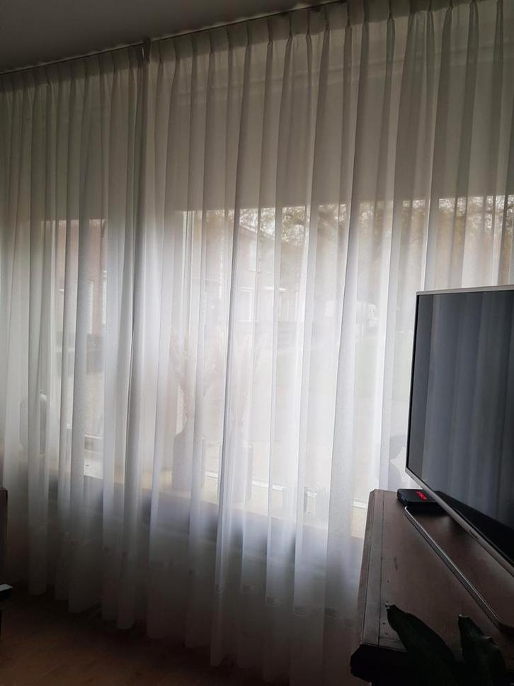 Vitrage hagelwite inbetweens raamopp. 2.40 h x 3.27, Huis en Inrichting, Stoffering | Gordijnen en Lamellen, Nieuw, Ophalen