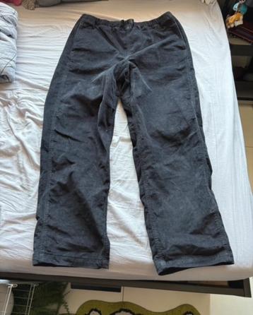 Levi’s skater broek corduroy met ingebouwde riem beschikbaar voor biedingen