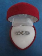 Ring - zilverkleurig - met pareltjes (NIEUW), IJzer of Staal, Nieuw, Ophalen of Verzenden, Kleiner dan 17