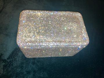 Bling Bling Tisseubox Wandbevestiging strass box beschikbaar voor biedingen
