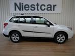Subaru Forester 2.0 Luxury CVT Awd (bj 2015, automaat), Automaat, Zwart, 4 cilinders, Wit