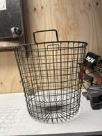 Draadmand, Huis en Inrichting, Woonaccessoires | Schalen en Manden, Ophalen, Overige materialen, Gebruikt, Mand