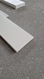 Plinten 6mm aflak RAL9010 wit, Doe-het-zelf en Verbouw, Plinten en Afwerking, Ophalen, Zo goed als nieuw, Mdf, 200 tot 250 cm