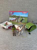 Schleich 42533 Paardenclub Sarah's Kampeeravontuur, Ophalen of Verzenden, Gebruikt