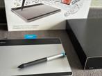 Wacom Intuos pen & touch small, Ophalen of Verzenden, Multi-touch, Zo goed als nieuw, Wacom