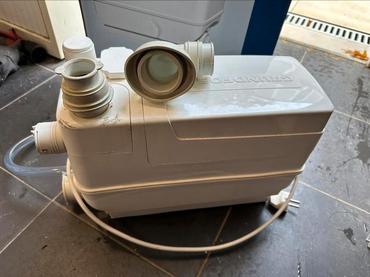Grundfos Sanibroyeor, Doe-het-zelf en Verbouw, Sanitair, Zo goed als nieuw, Overige typen, Ophalen of Verzenden