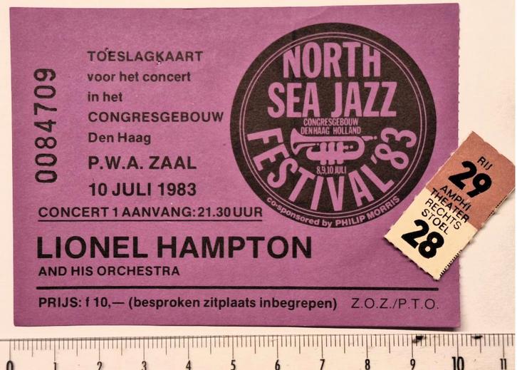 LIONEL HAMPTON = ticket = jazz = 1983=Den Haag, Verzamelen, Muziek, Artiesten en Beroemdheden, Zo goed als nieuw, Foto of Kaart