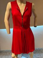 Versace jurkje met plooien rok maat it 42, Kleding | Dames, Maat 38/40 (M), ., Ophalen of Verzenden, Zo goed als nieuw