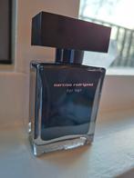 Narciso Rodriguez For Her EDT 30ml - Halfvol, Sieraden, Tassen en Uiterlijk, Uiterlijk | Parfum, Ophalen of Verzenden, Gebruikt