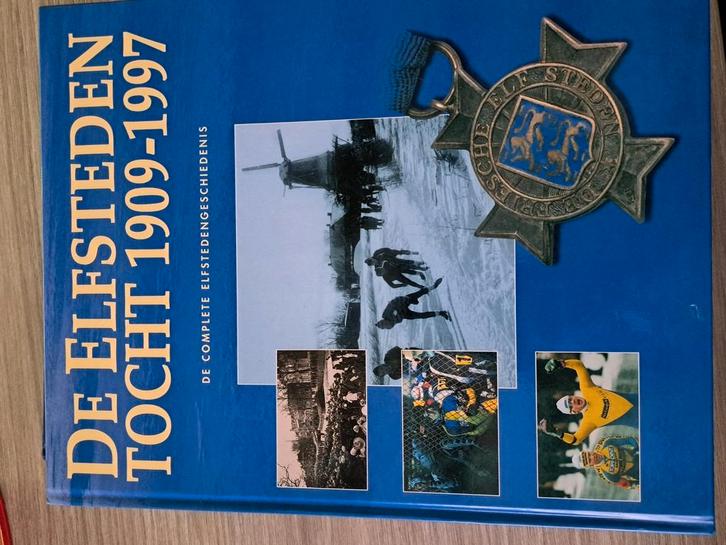 De Elfstedentocht 1909-1997, Boeken, Geschiedenis | Stad en Regio, Gelezen, 20e eeuw of later, Ophalen of Verzenden