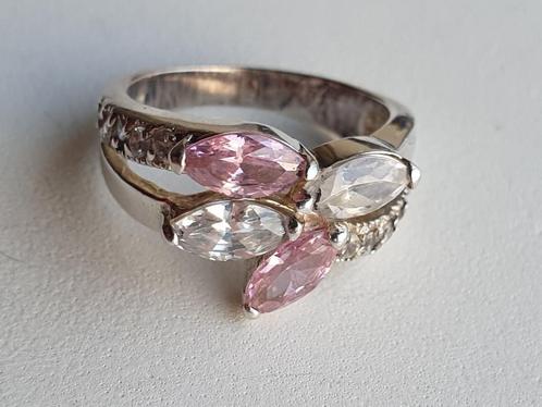 Ring zilver met roze en kleurloze stenen, Sieraden, Tassen en Uiterlijk, Ringen, Zo goed als nieuw, Dame, 17 tot 18, Roze, Zilver