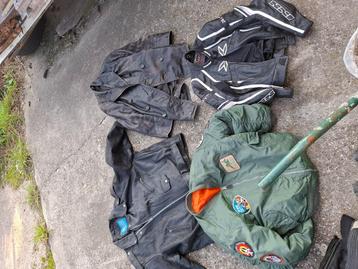Motorpak motorjas beschikbaar voor biedingen
