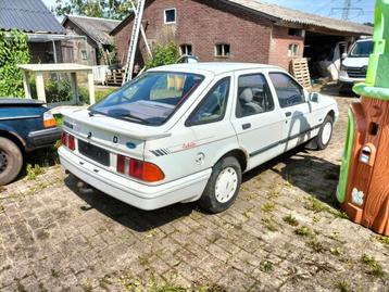 Ford Sierra mk1 1.6 in onderdelen beschikbaar voor biedingen