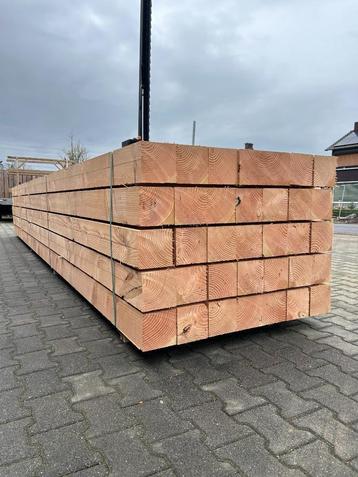 Douglas fijn bezaagd | Balk paal | 15x15 | 150x150 beschikbaar voor biedingen