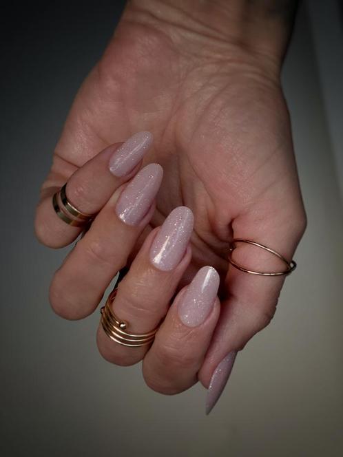 Professionele manicure en Biab, gellak in Ridderkerk, Sieraden, Tassen en Uiterlijk, Uiterlijk | Cosmetica en Make-up, Zo goed als nieuw