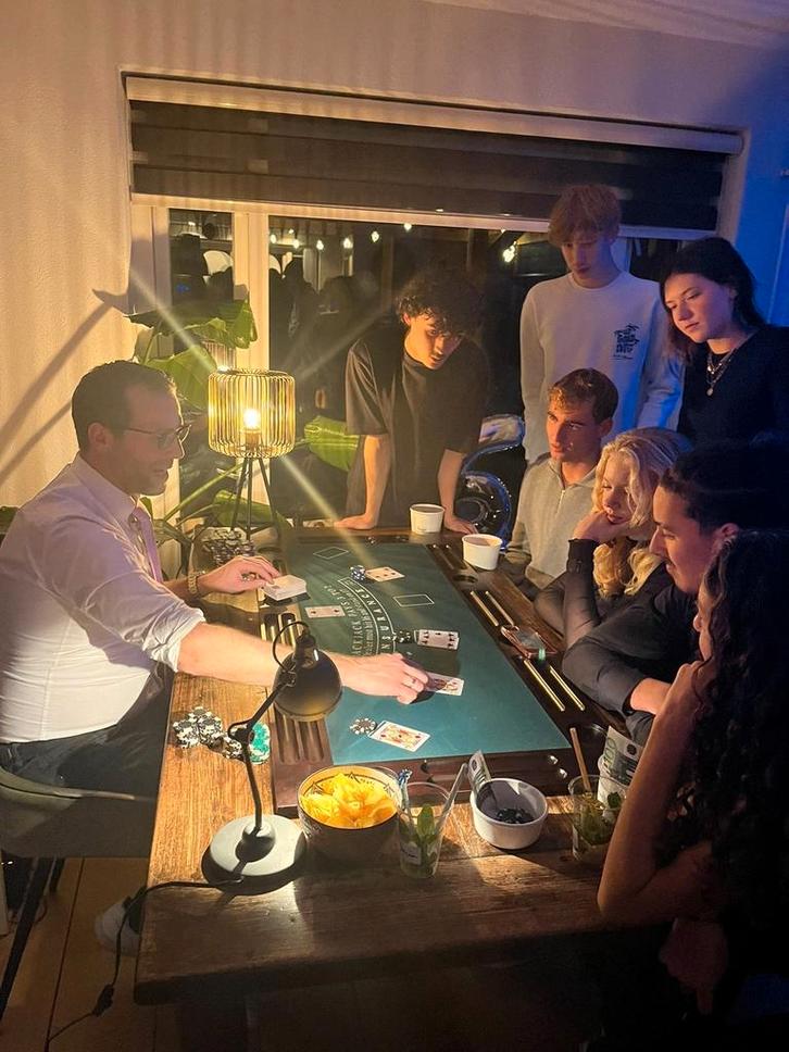 Casino Spel - Roulette & Kaartspellen te huur!!, Hobby en Vrije tijd, Gezelschapsspellen | Bordspellen, Zo goed als nieuw, Drie of vier spelers