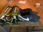 Voetbalschoenen maat 41, Sport en Fitness, Voetbal, Ophalen of Verzenden, Zo goed als nieuw, Schoenen