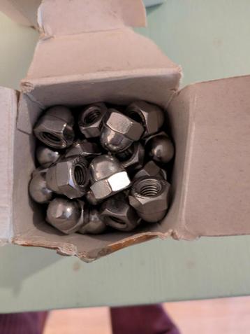 Dopmoeren 48stuks beschikbaar voor biedingen
