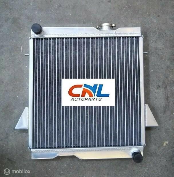 Radiateur Triumph TR6 TR 6 1969-1972/TR250 67-68, Auto-onderdelen, Motor en Toebehoren, Nieuw, Ophalen of Verzenden