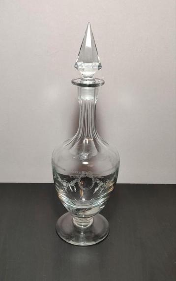 Art-nouveau karaf beschikbaar voor biedingen