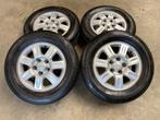 15 inch originele velgen + zomerbanden Kia Carens, Gebruikt, 15 inch, Banden en Velgen, Personenwagen