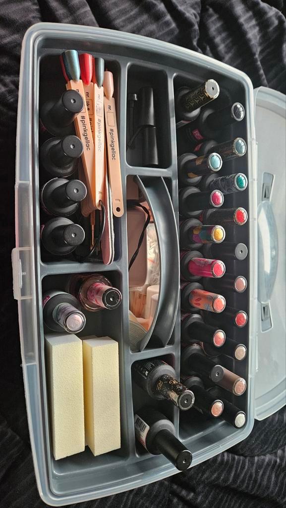 Pink Gellac set met lamp en benodigdheden, Sieraden, Tassen en Uiterlijk, Uiterlijk | Cosmetica en Make-up, Gebruikt, Make-up