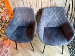 2 Grijze Velvet Eetkamerstoelen 2x., Ophalen, Twee, Gezellig comfortabel., Zo goed als nieuw