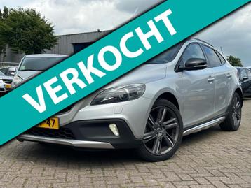 Volvo V40 Cross Country 1.6 T4 Momentum | transmissie! beschikbaar voor biedingen