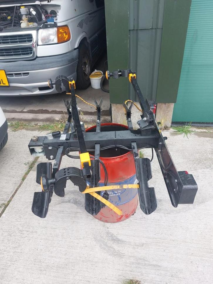 Spinder Fietsendrager voor 3 Fietsen, Auto diversen, Fietsendragers, Zo goed als nieuw, Trekhaakdrager, 3 fietsen of meer, Ophalen of Verzenden